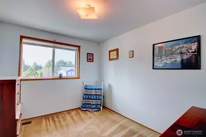 4417 Glasgow Way, Anacortes, WA 98221 - Photo 17