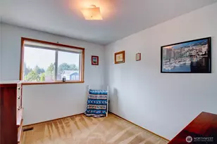 4417 Glasgow Way, Anacortes, WA 98221 - Photo 17