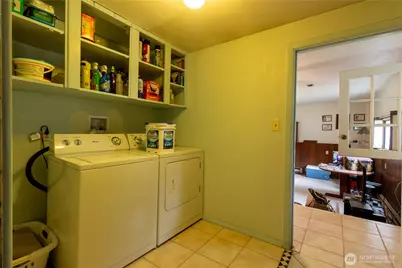 15522 38th Avenue E, Tacoma, WA 98446 - Photo 19