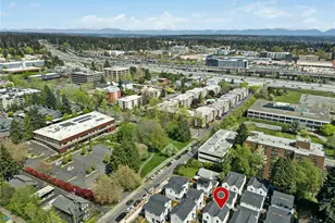 10354 Wallingford Ave N, Seattle, WA 98133 - Photo 25