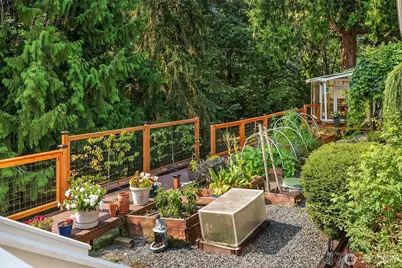 27522 NE 53rd Street, Redmond, WA 98053 - Photo 25