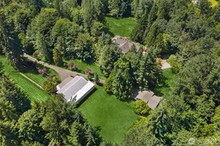 27522 NE 53rd St, Redmond, WA 98053 - Photo 3