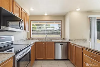 22847 103rd Avenue SE, Kent, WA 98031 - Photo 11