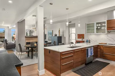 631 Market St W #202, Kirkland, WA 98033 - Photo 11