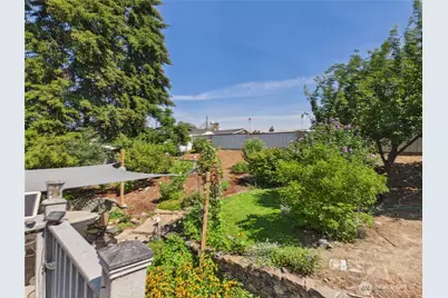 411 N Colorado Avenue, East Wenatchee, WA 98802 - Photo 25