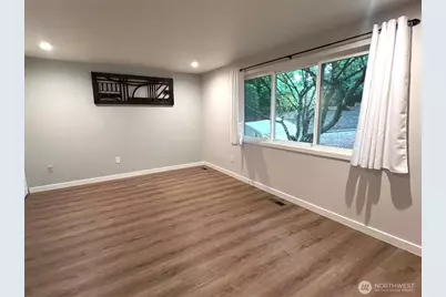 8430 SE 45th Street, Mercer Island, WA 98040 - Photo 17