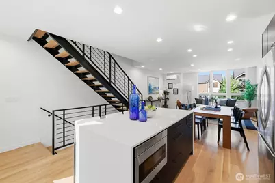 3648 B Greenwood Avenue N, Seattle, WA 98103 - Photo 13