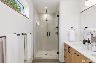 3648 B Greenwood Ave N, Seattle, WA 98103 - Photo 17