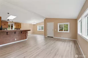 1067 Spirit Lake Hwy, Castle Rock, WA 98611 - Photo 7