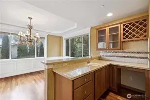 15025 SE 43rd St, Bellevue, WA 98006 - Photo 11
