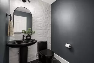 3648 Francis Ave N, Seattle, WA 98103 - Photo 11