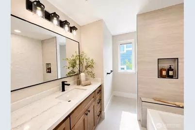3648 Francis Avenue N #B, Seattle, WA 98103 - Photo 15