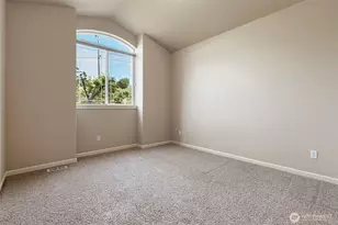 4006 33rd St NE, Tacoma, WA 98422 - Photo 17