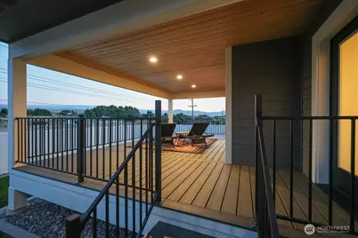 812 N Newport Loop, East Wenatchee, WA 98802 - Photo 31