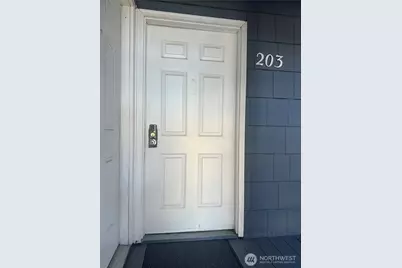 3302 I Street NE #B203, Auburn, WA 98002 - Photo 3
