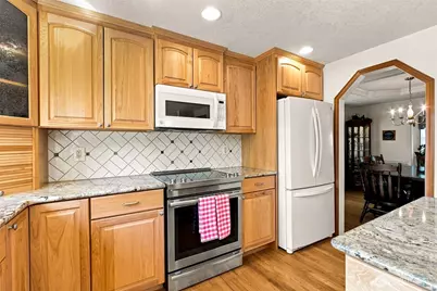 3110 31st Avenue SE, Puyallup, WA 98372 - Photo 11