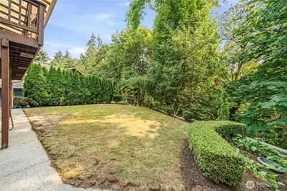 14327 NE 84th Court, Redmond, WA 98052 - Photo 37