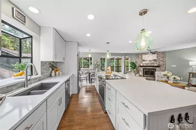14327 NE 84th Court, Redmond, WA 98052 - Photo 11