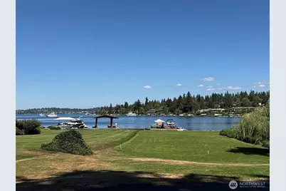 3216 Hunts Point Road, Hunts Point, WA 98004 - Photo 3