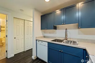 1810 S Charles St, Seattle, WA 98144 - Photo 11