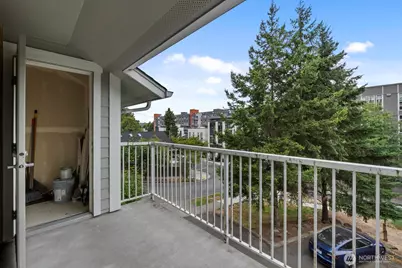 1810 S Charles Street #302, Seattle, WA 98144 - Photo 21