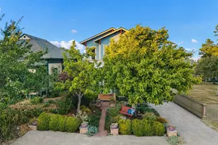 530 Adams St, Port Townsend, WA 98368 - Photo 3