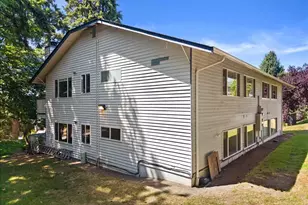 12729 NE 144th St, Kirkland, WA 98034 - Photo 25