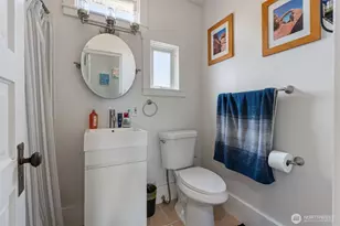 403 2nd Ave NE, Napavine, WA 98565 - Photo 17