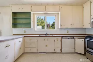 202 S 7th St, Mount Vernon, WA 98274 - Photo 9