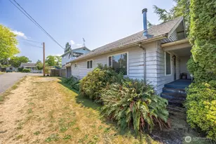 202 S 7th St, Mount Vernon, WA 98274 - Photo 3