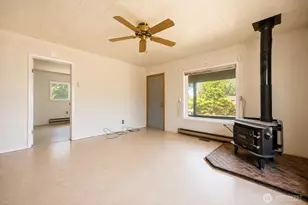 202 S 7th St, Mount Vernon, WA 98274 - Photo 7