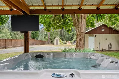 14622 Kapowsin Hwy E, Graham, WA 98338 - Photo 19