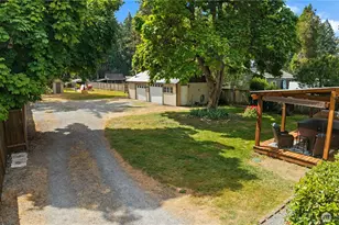 14622 Kapowsin Hwy E, Graham, WA 98338 - Photo 31