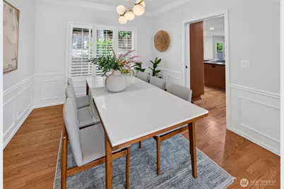 1010 106th Avenue SE, Bellevue, WA 98004 - Photo 11