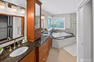 1010 106th Ave SE, Bellevue, WA 98004 - Photo 29
