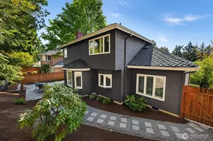 1010 106th Ave SE, Bellevue, WA 98004 - Photo 39
