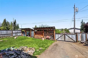823 W 15th St, Port Angeles, WA 98363 - Photo 33
