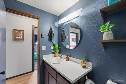 823 W 15th Street, Port Angeles, WA 98363 - Photo 19