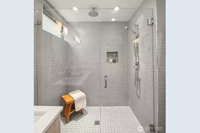 1935 B 7th Avenue W, Seattle, WA 98119 - Photo 27