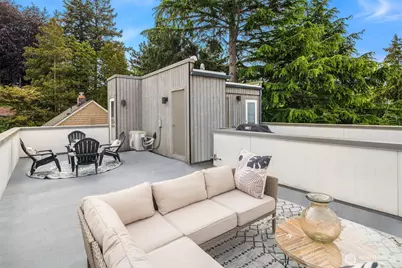 1935 B 7th Avenue W, Seattle, WA 98119 - Photo 23