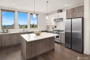1935B 7th Ave W, Seattle, WA 98119 - Photo 15