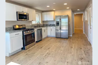 4965 S Camano Drive, Camano Island, WA 98282 - Photo 11