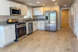 4965 S Camano Dr, Camano Island, WA 98282 - Photo 11