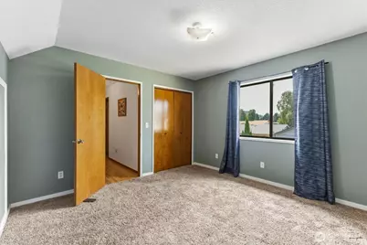 2427 Hickory Avenue, Longview, WA 98632 - Photo 23