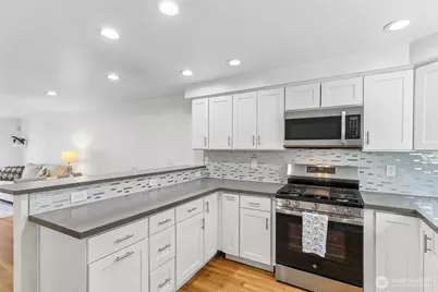 12333 28th Avenue NE #B, Seattle, WA 98125 - Photo 7