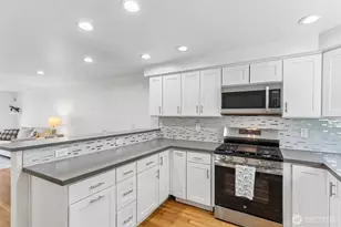 12333 28th Ave NE, Seattle, WA 98125 - Photo 7