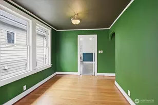 308 NE 50th St, Seattle, WA 98105 - Photo 5