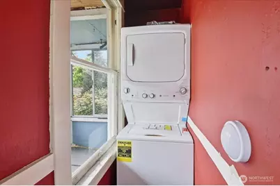 308 NE 50th Street, Seattle, WA 98105 - Photo 15