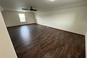 2215 190th St E, Tacoma, WA 98445 - Photo 23