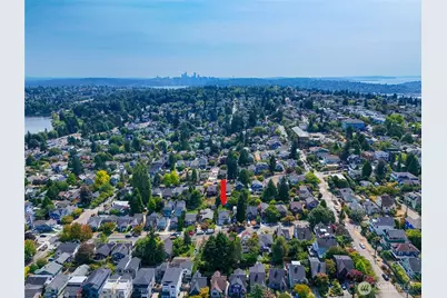 523 N 70th Street, Seattle, WA 98103 - Photo 21